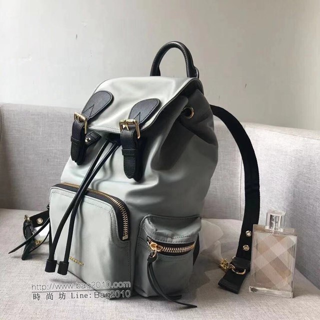 Burberry專櫃新款雙肩包 巴寶莉升級版Rucksack軍旅背包  db1103